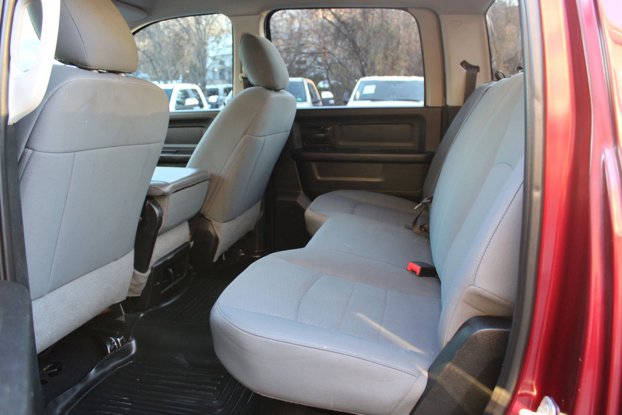 Used 2018 RAM 1500 Express w/ Express Value Package image 22