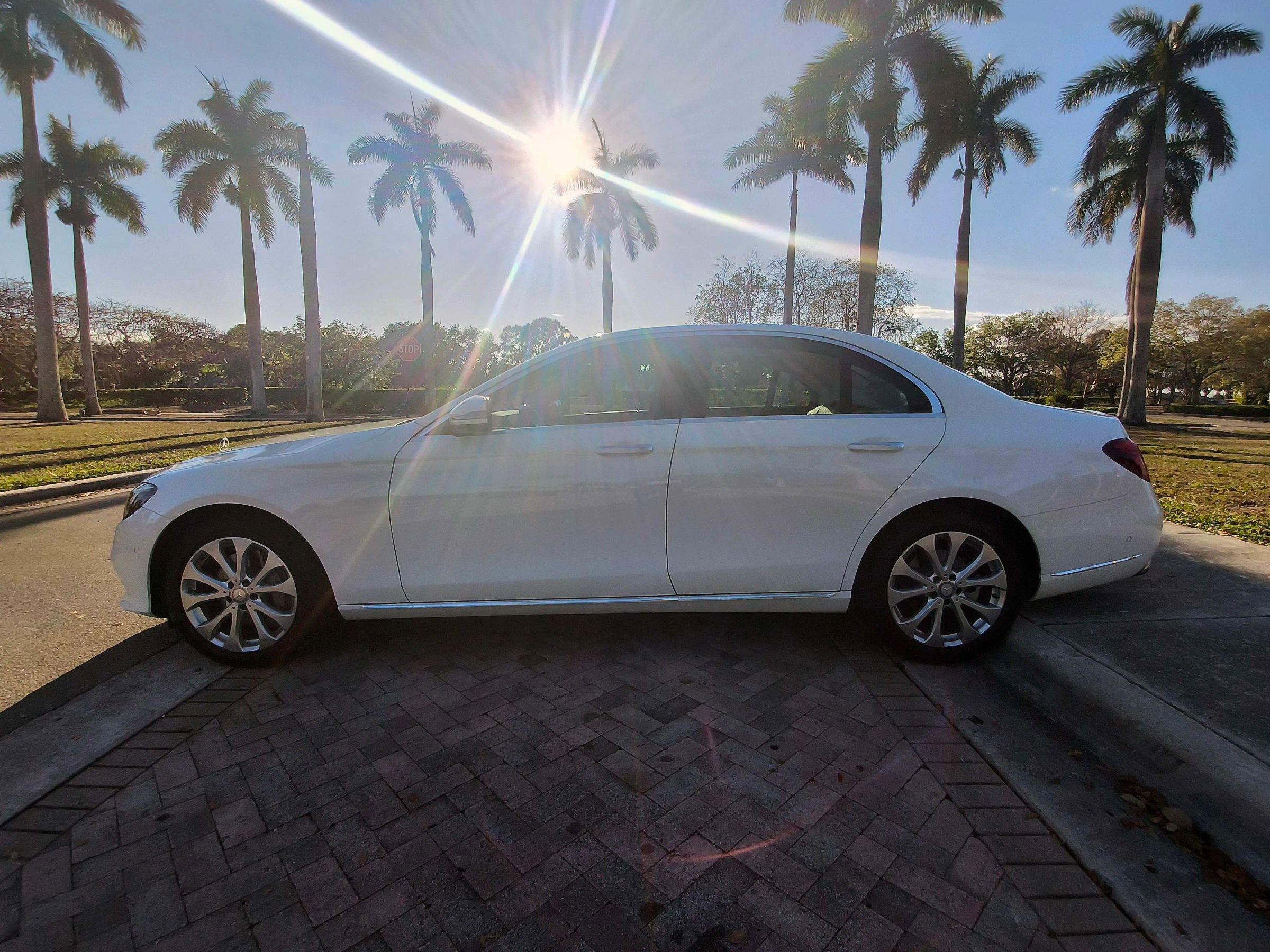 Used 2017 Mercedes-Benz E 300 image 7