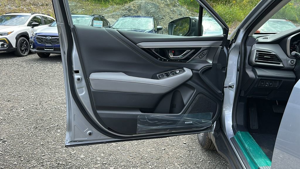 New 2025 Subaru Outback Limited XT image 6