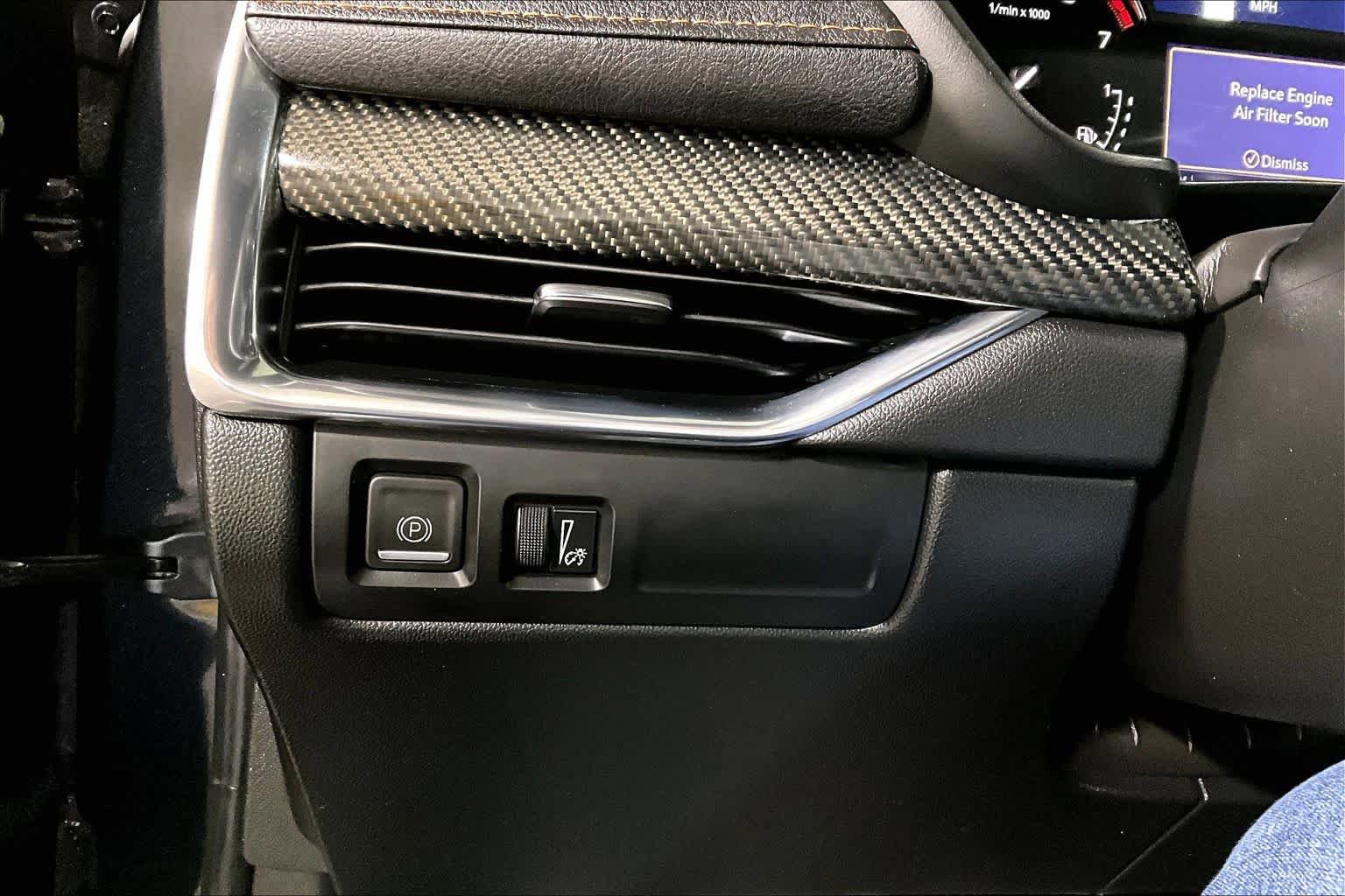 Used 2022 Cadillac XT4 Sport w/ Enhanced Visibility Package FWD image 35