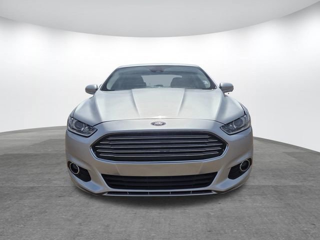 Used 2014 Ford Fusion SE w/ Equipment Group 202A image 2