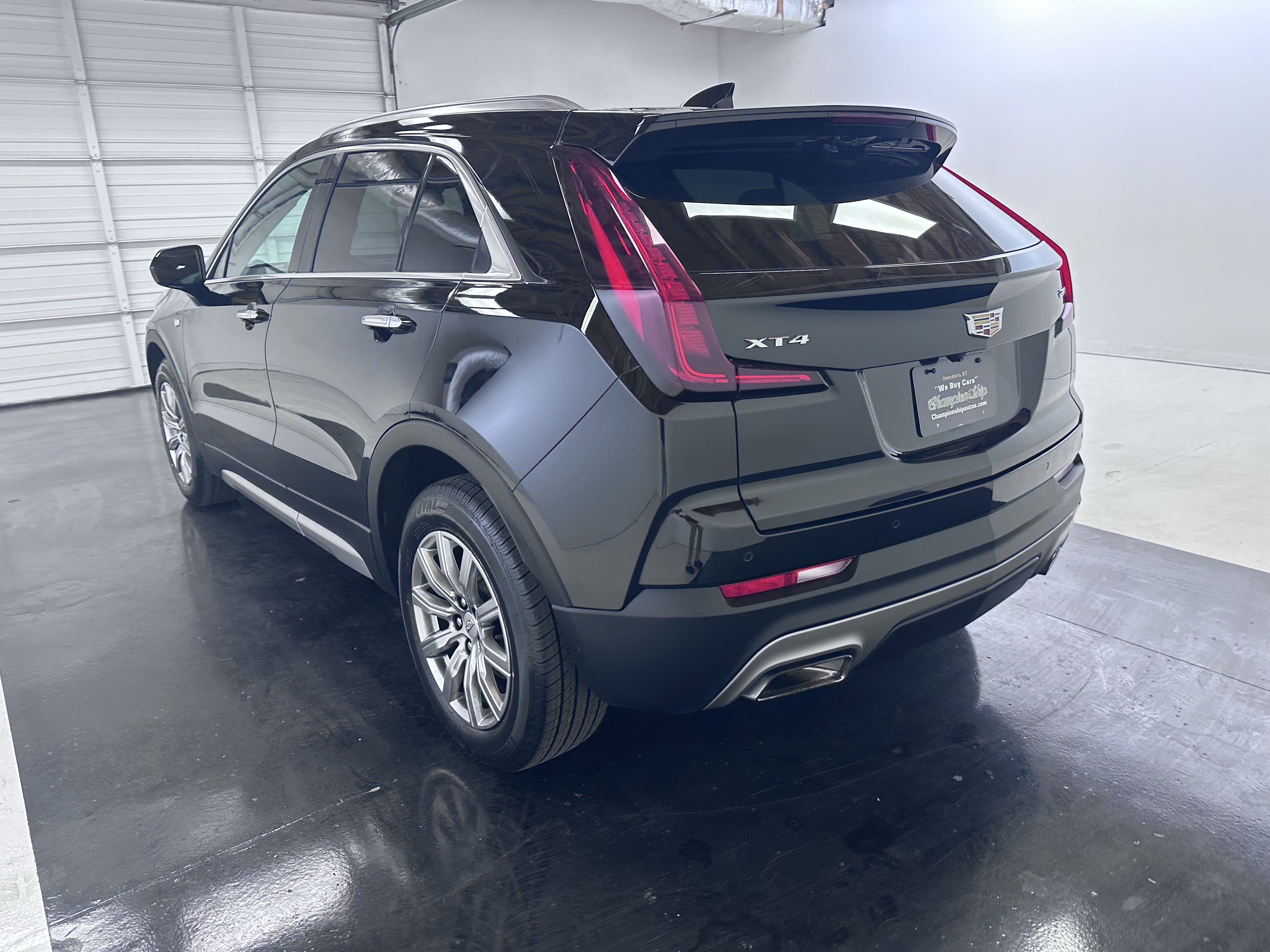 Used 2019 Cadillac XT4 Premium Luxury image 11