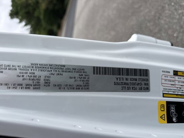 Used 2024 Jeep Wrangler Sahara image 33