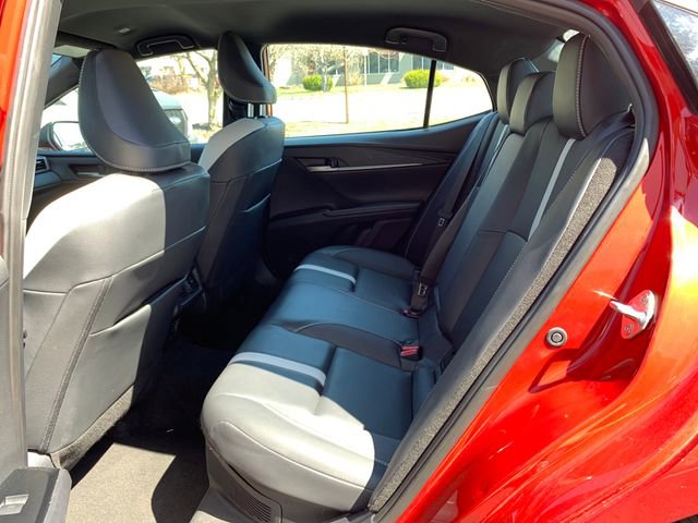 Used 2025 Toyota Camry SE image 26