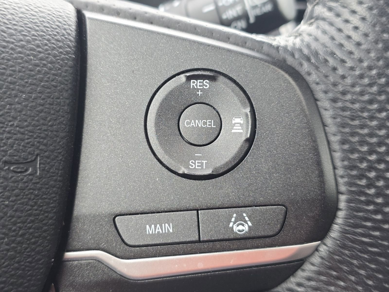 Used 2024 Honda Passport EX-L image 31