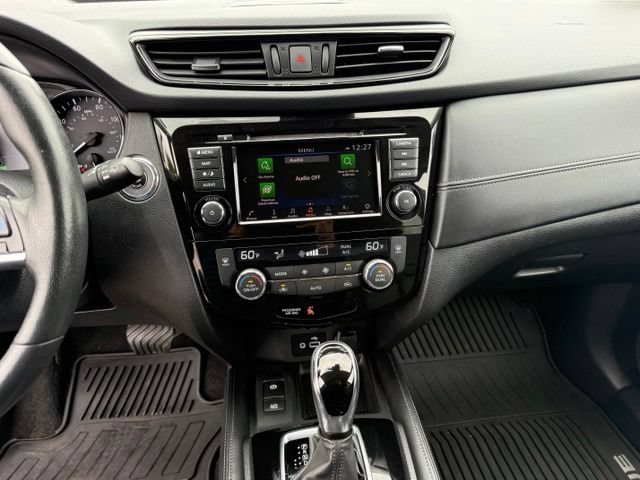 Used 2019 Nissan Rogue SL w/ Premium Package AWD/4WD image 21