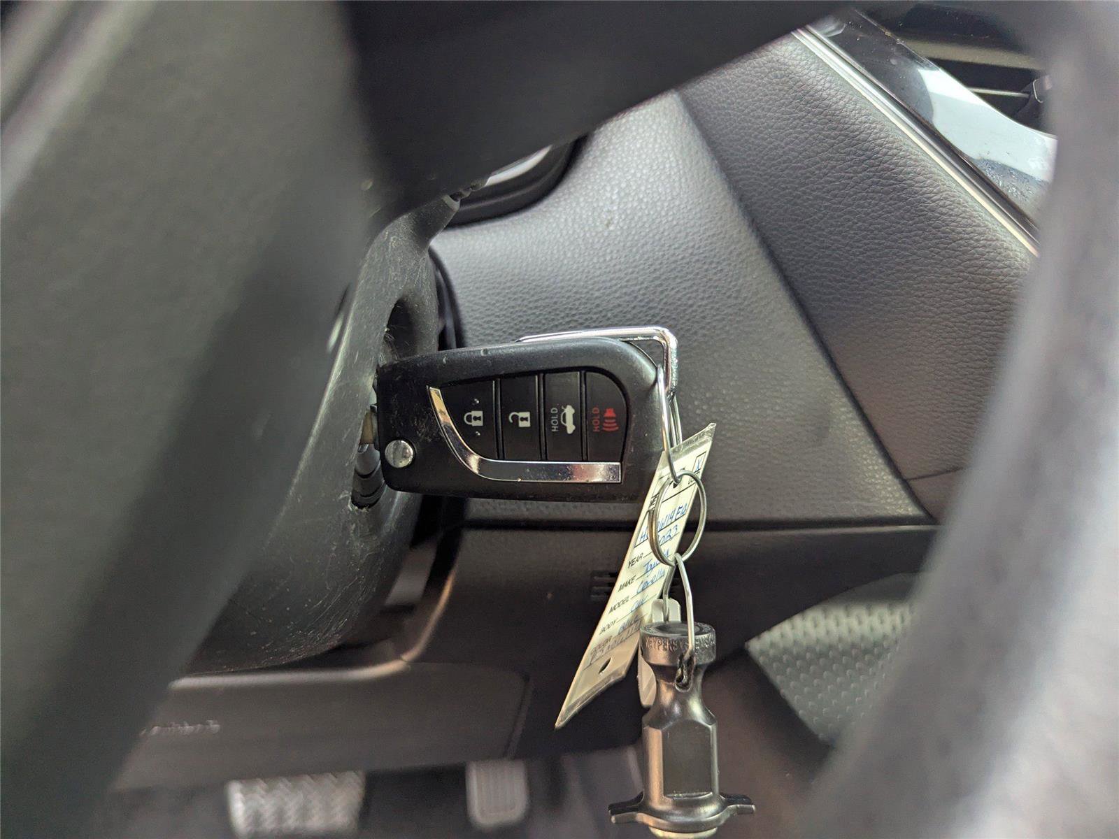 Used 2023 Toyota Corolla LE image 26