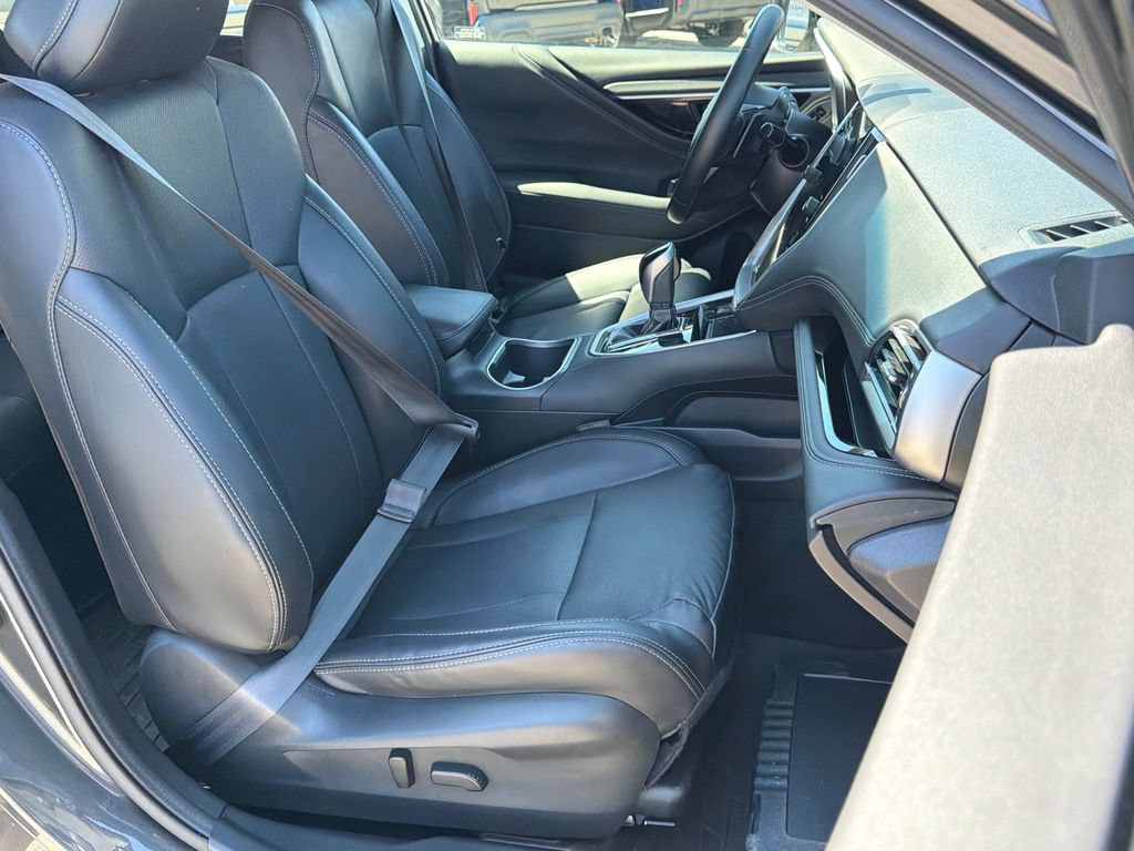 Certified 2022 Subaru Outback Limited AWD/4WD image 17