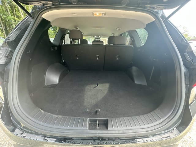 Used 2019 Hyundai Santa Fe SEL FWD image 36