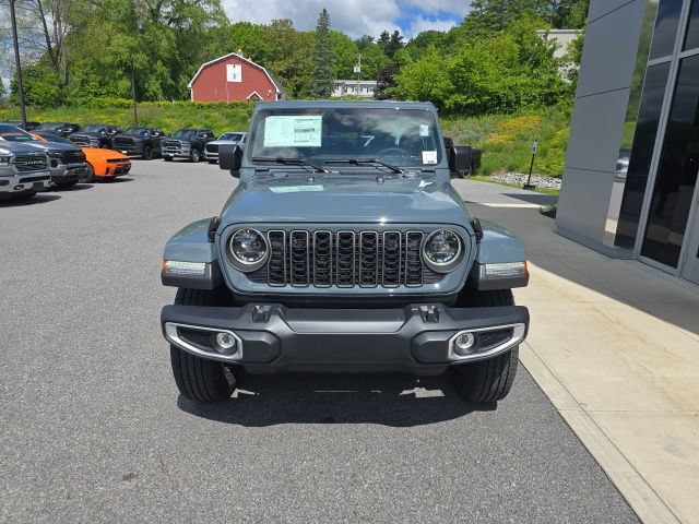 New 2026 Jeep Gladiator Sport AWD/4WD image 2