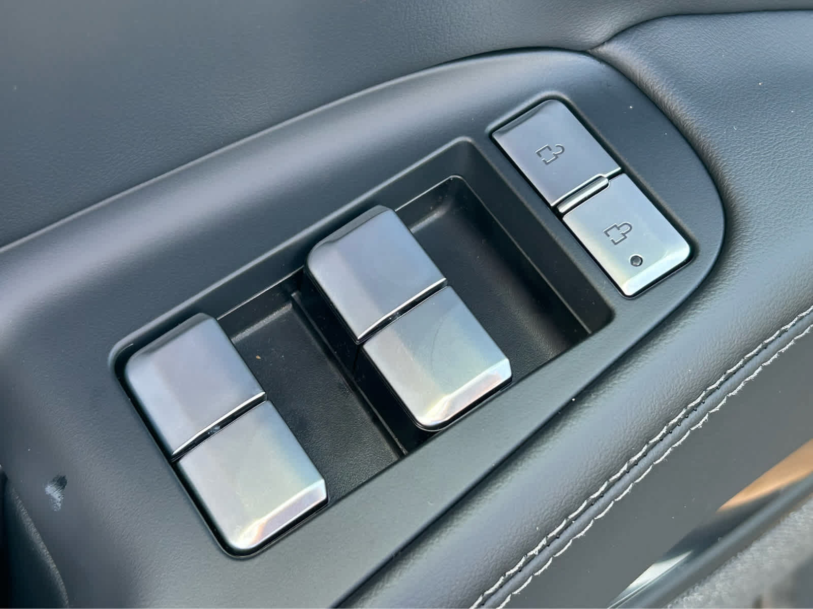New 2027 Lincoln Navigator Reserve AWD/4WD image 23