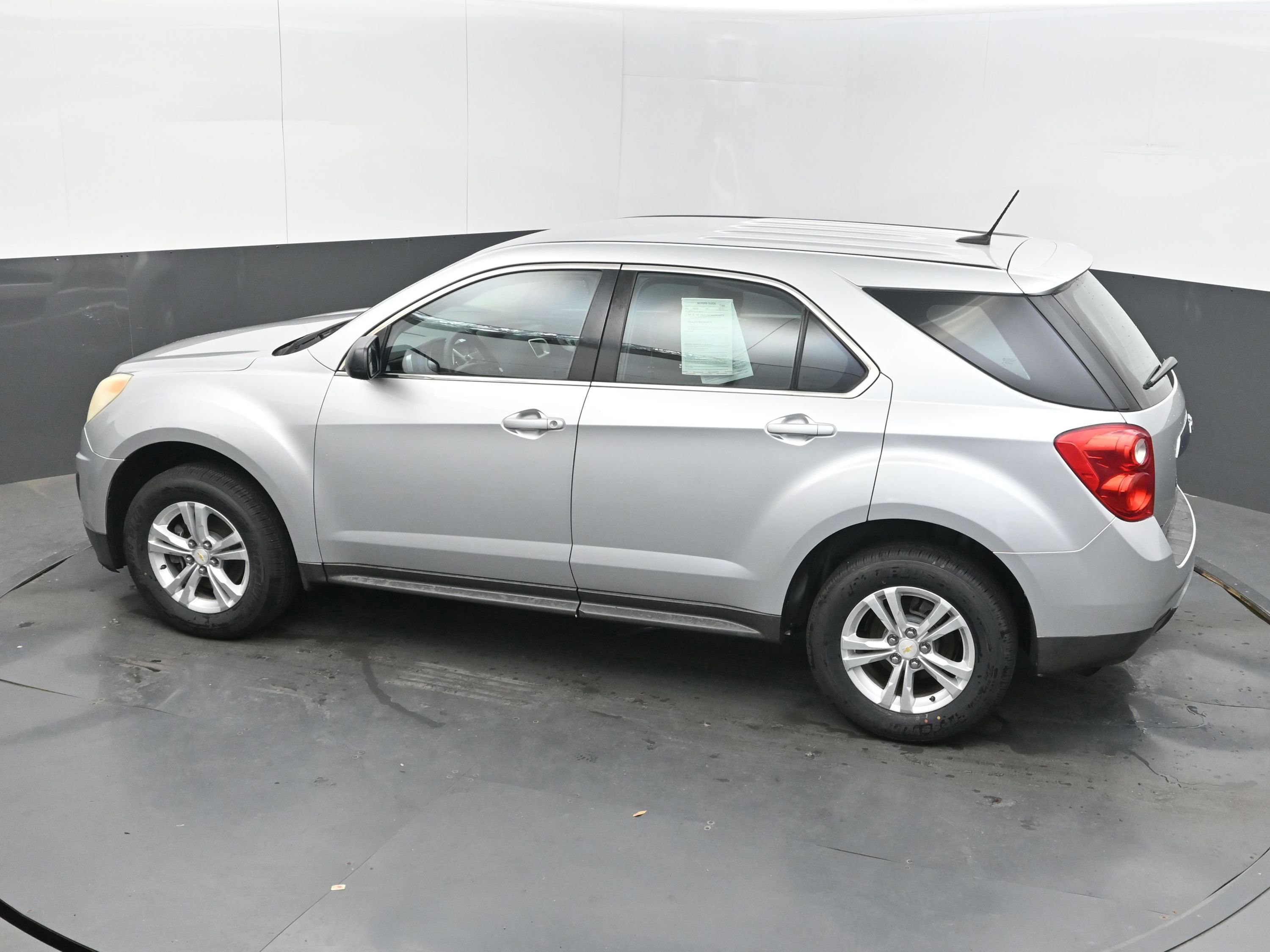 Used 2013 Chevrolet Equinox LS FWD image 33