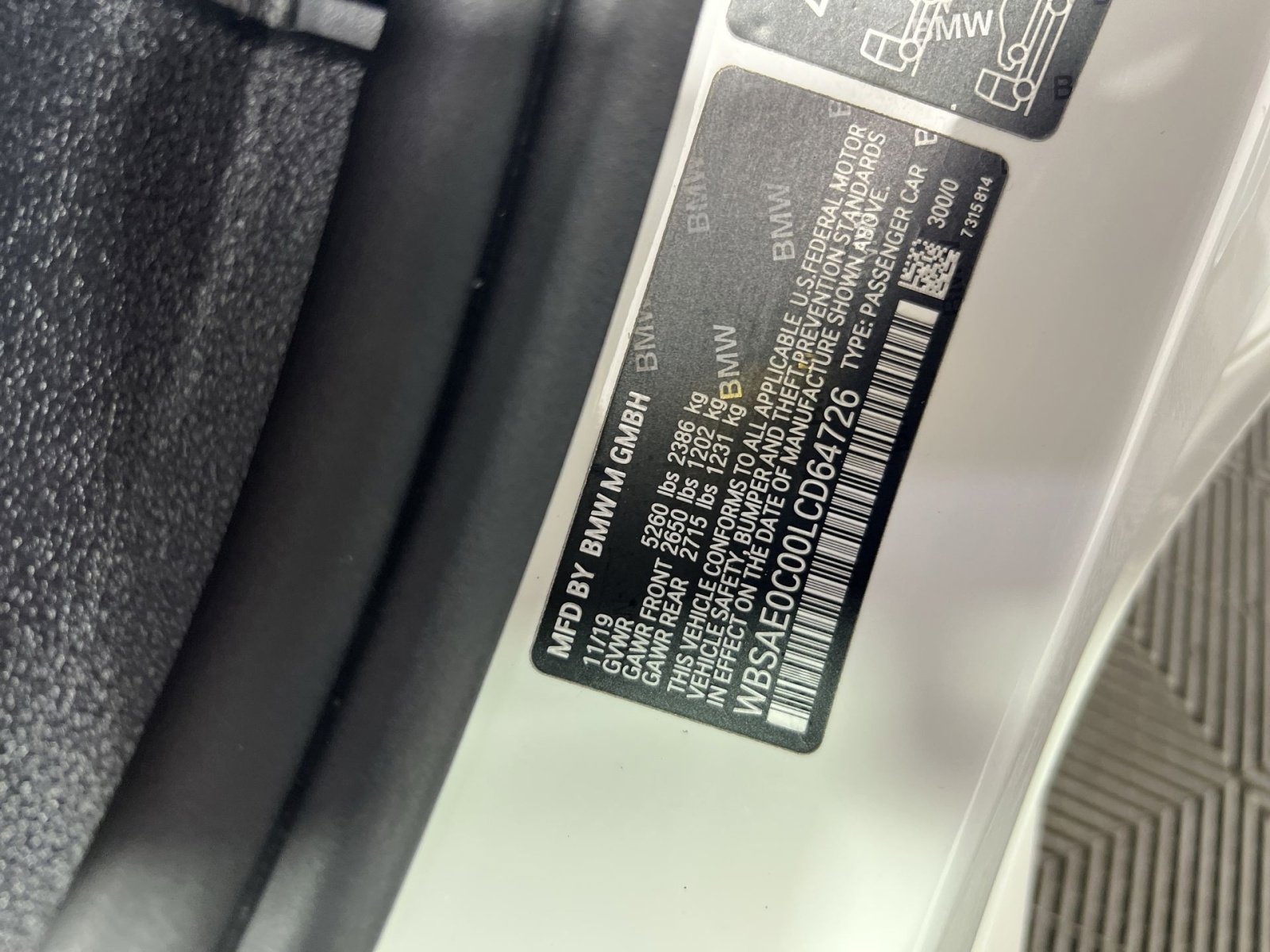 Used 2020 BMW M8 Competition w/ M Driver's Package AWD/4WD image 31