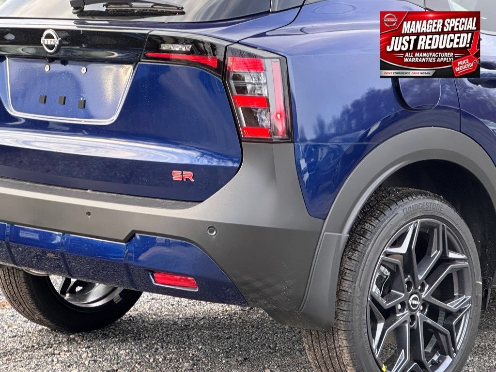 New 2025 Nissan Kicks SR w/ Illumination Package FWD image 6