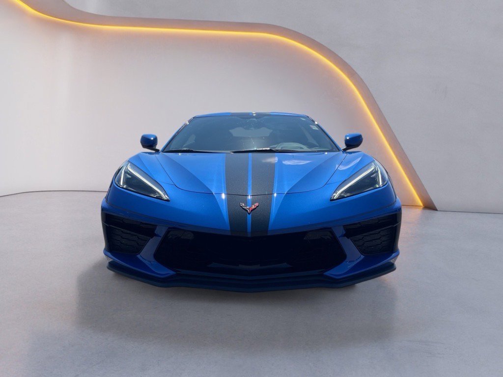 Used 2020 Chevrolet Corvette Stingray Premium Cpe w/ 3LT Preferred Equipment Group image 2