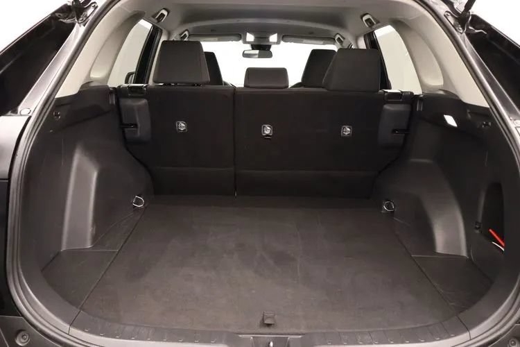 Used 2025 Toyota RAV4 LE FWD image 16