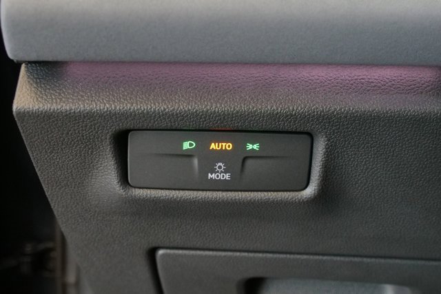 New 2026 Volkswagen Tiguan SE R-Line image 27