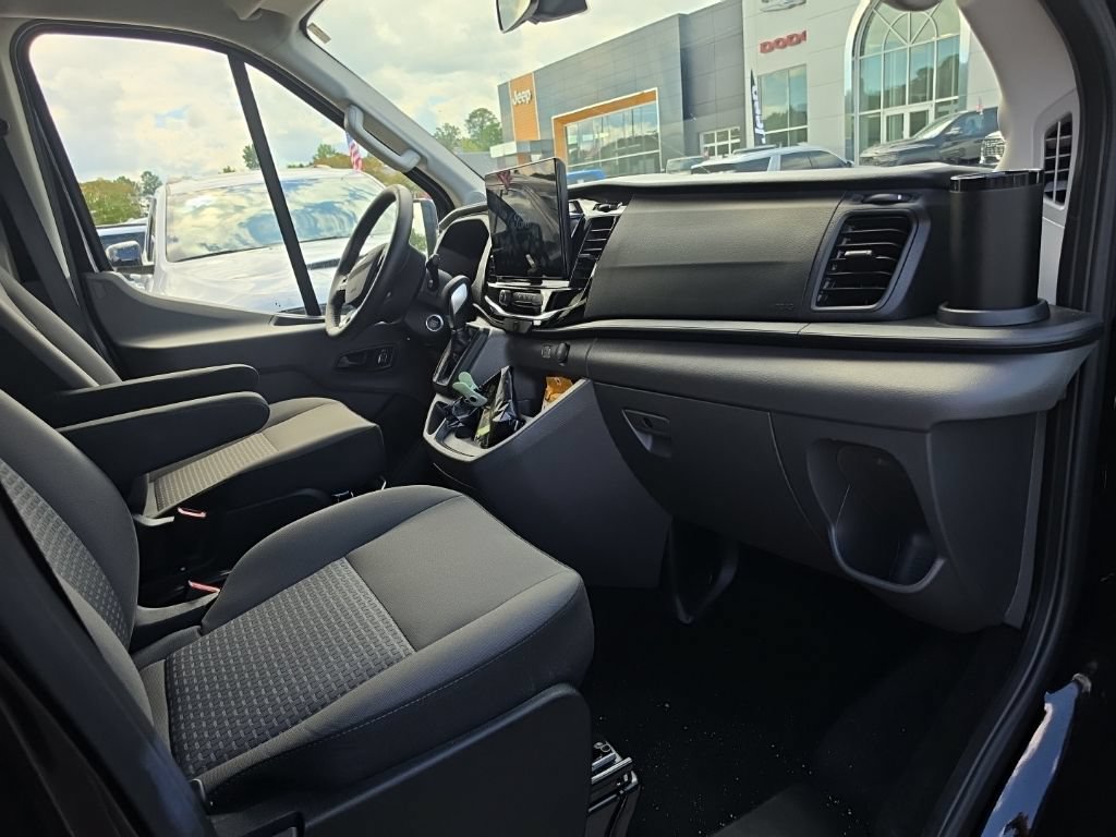 Used 2026 Ford Transit 350 XLT RWD image 3