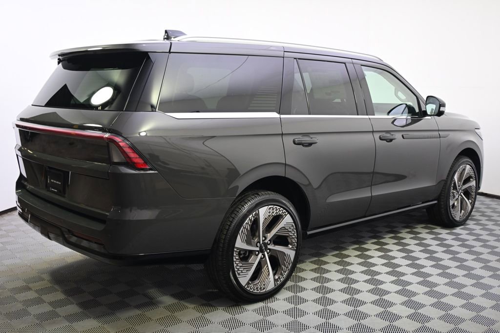 New 2026 Lincoln Navigator Black Label image 7