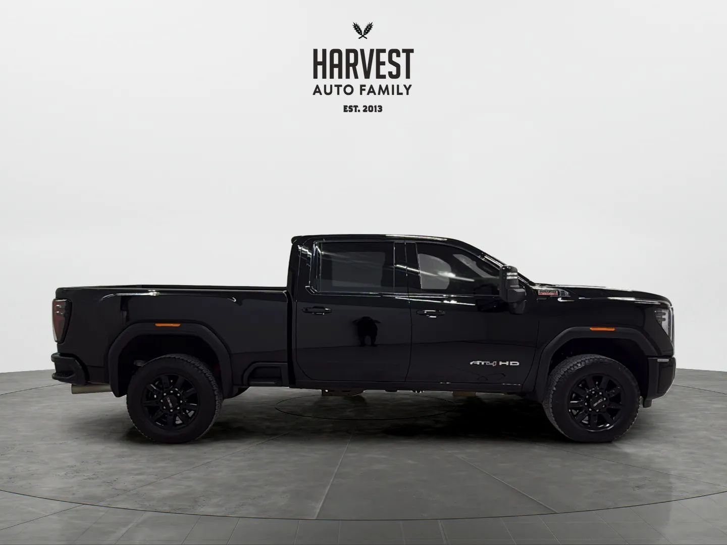 Used 2026 GMC Sierra 2500 AT4 AWD/4WD image 8
