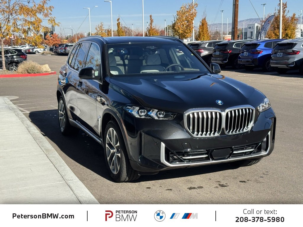 New 2026 BMW X5 xDrive50e image 9