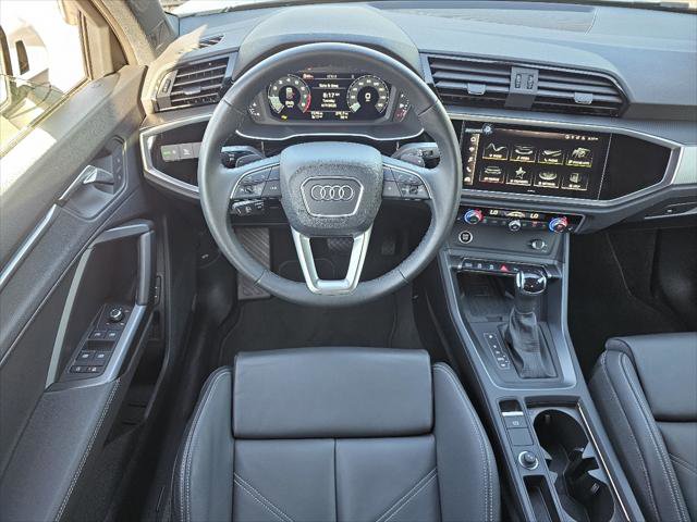 Certified 2025 Audi Q3 2.0T Premium w/ Convenience Package AWD/4WD image 5