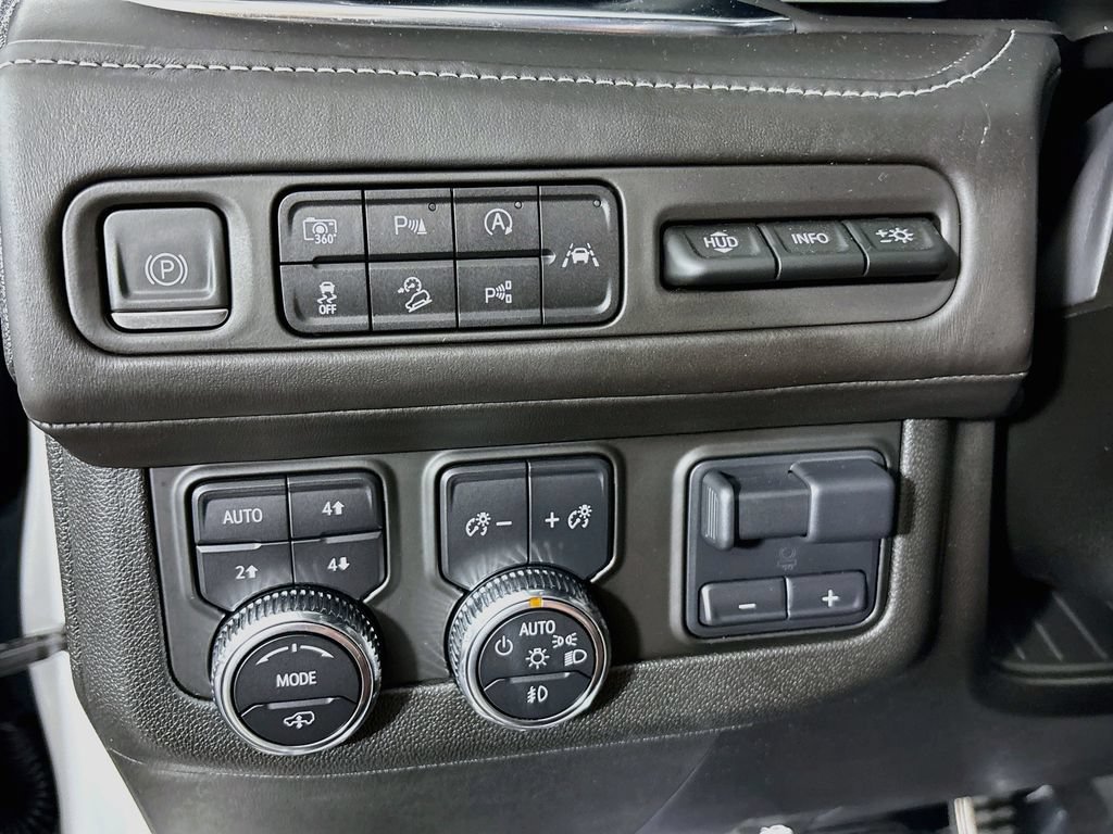 Certified 2024 GMC Yukon Denali Ultimate AWD/4WD image 14