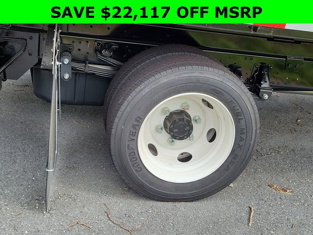 New 2024 Chevrolet Low Cab Forward image 35