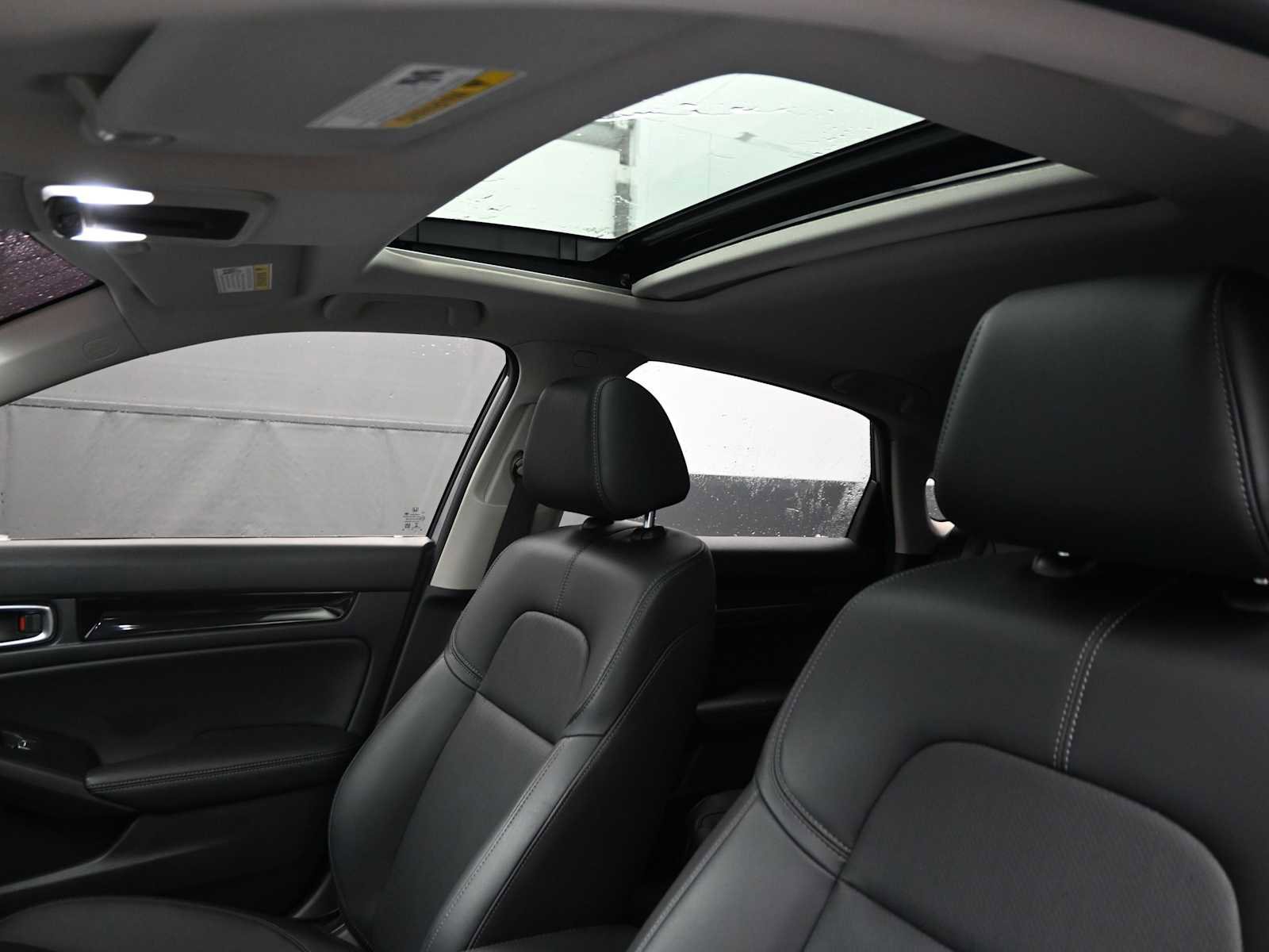 Used 2022 Honda Civic EX-L image 11