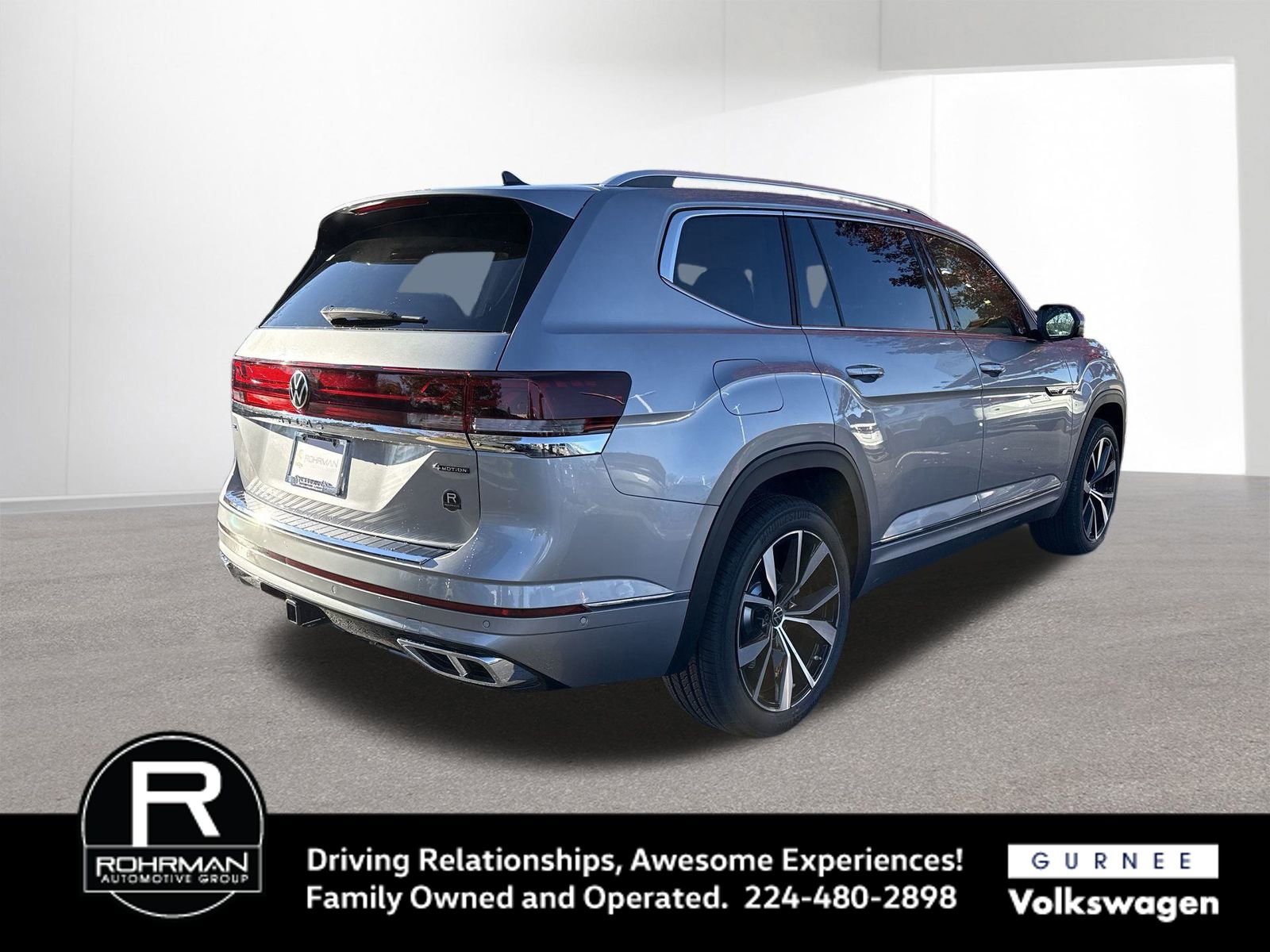 New 2026 Volkswagen Atlas SEL Premium R-Line image 9