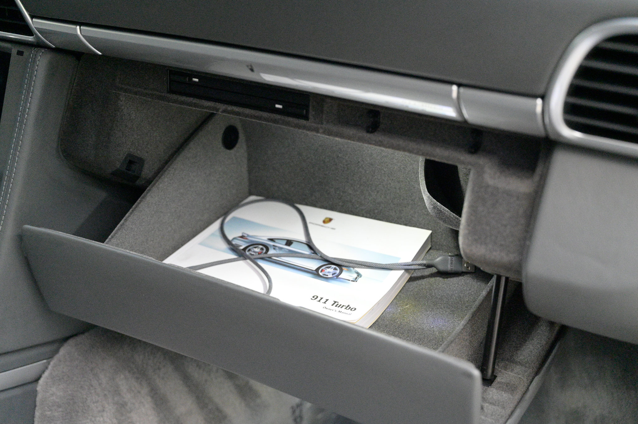 Used 2008 Porsche 911 Turbo image 42