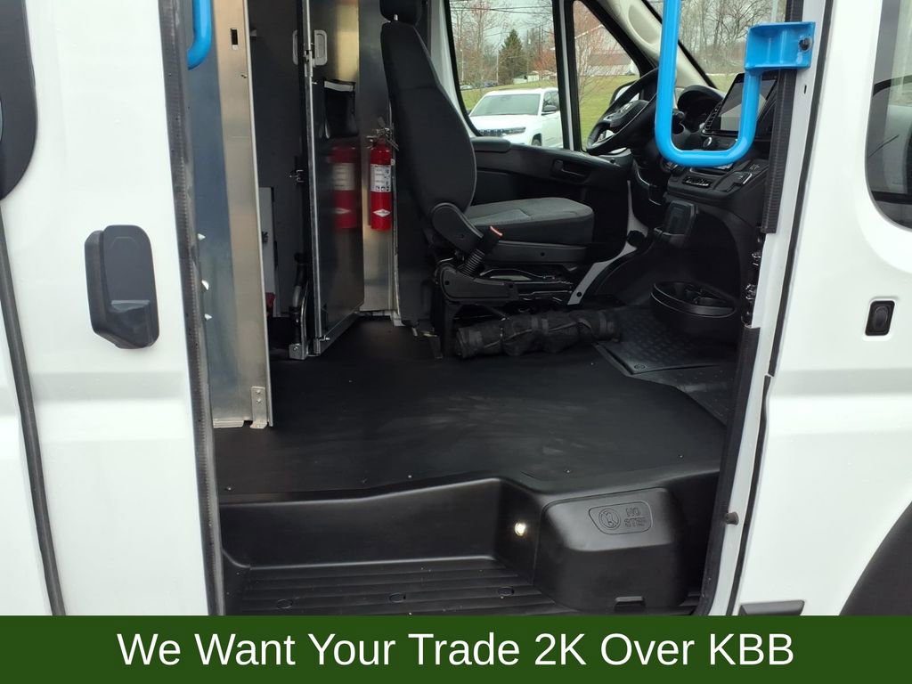 Used 2024 RAM ProMaster 3500 w/ Delivery Van Package image 27