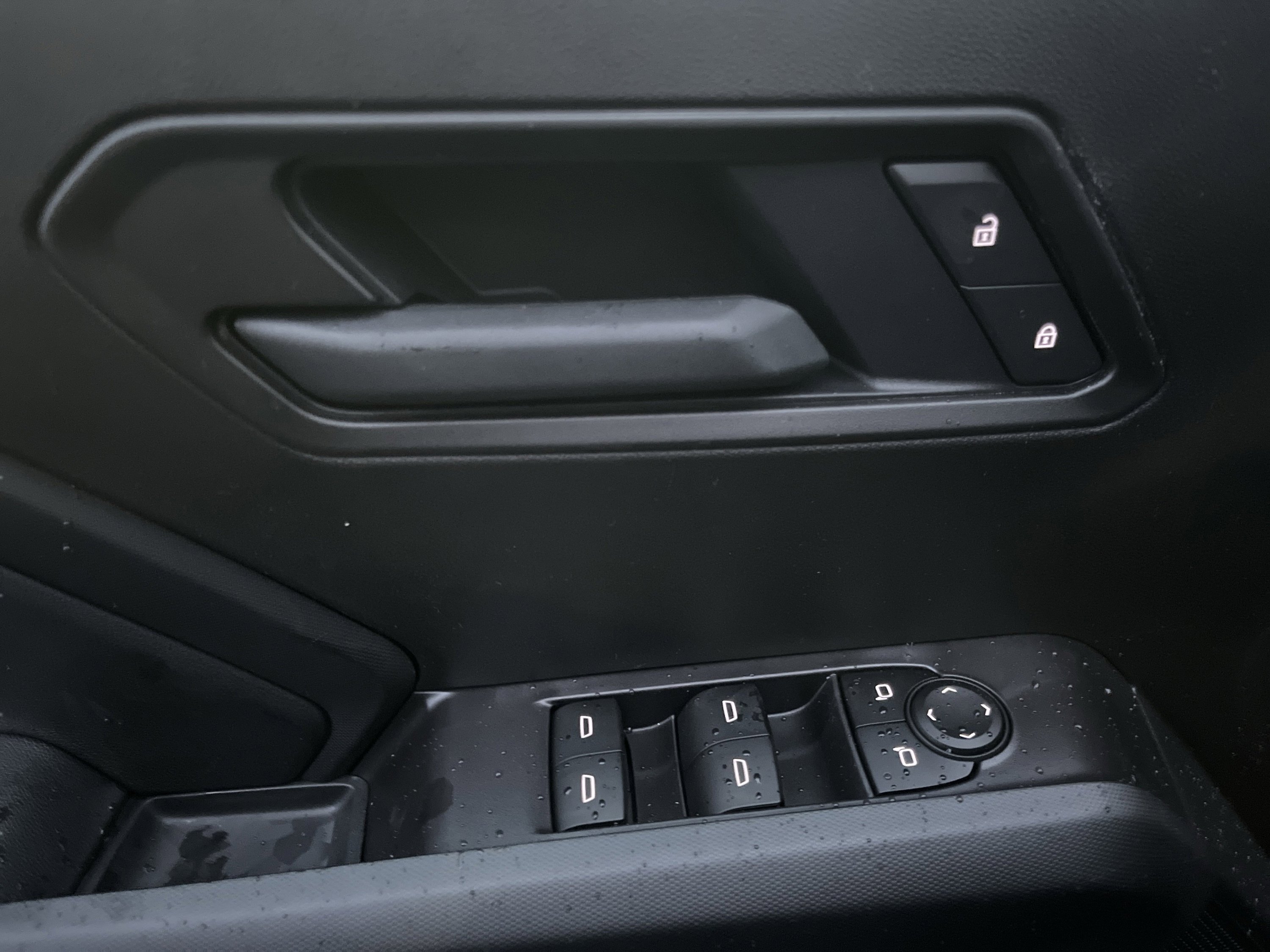 New 2026 Chevrolet Colorado W/T image 15