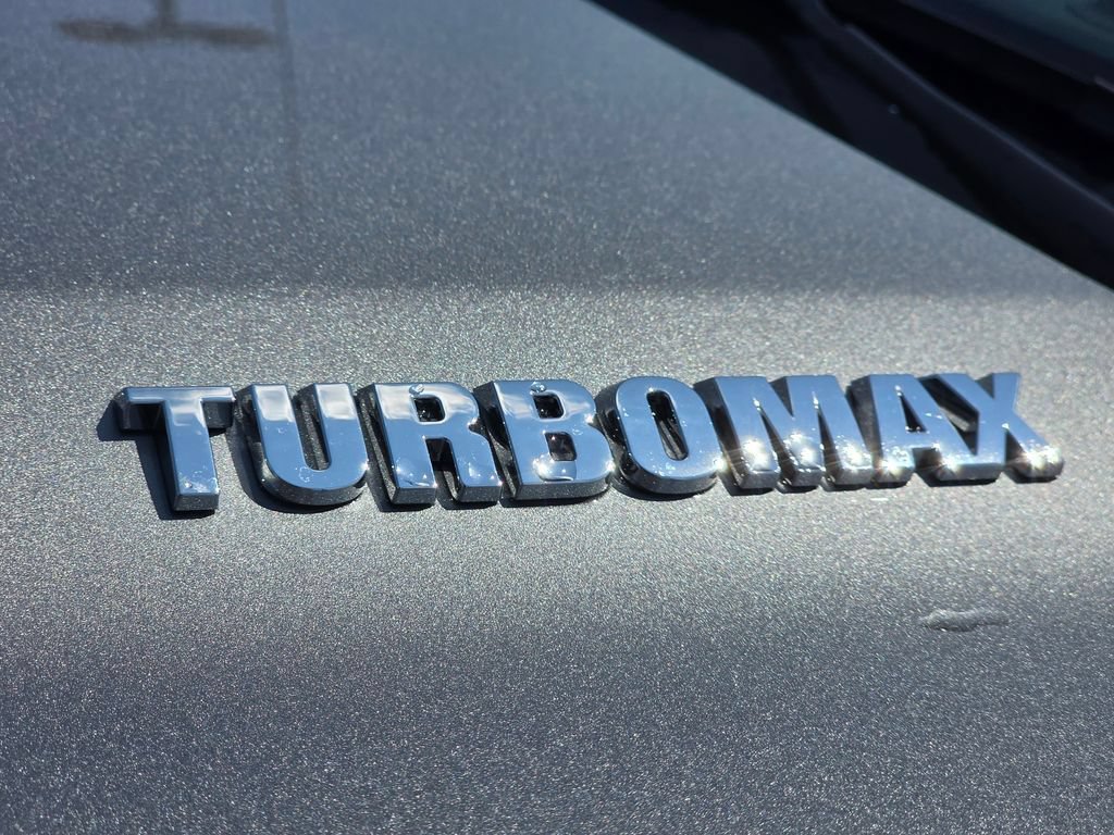 Used 2024 Chevrolet Silverado 1500 LT AWD/4WD image 12