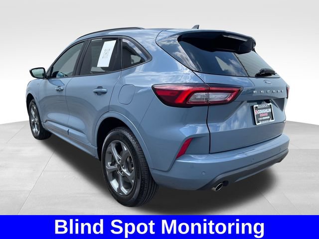 Used 2024 Ford Escape ST-Line w/ Tech Pack #1 AWD/4WD image 3