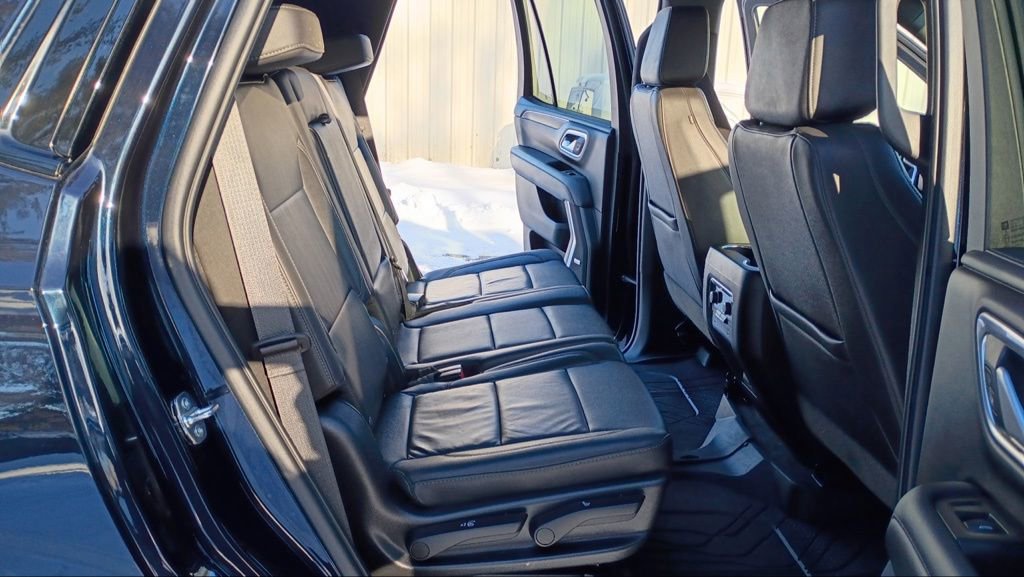 Used 2022 Chevrolet Tahoe Z71 image 15