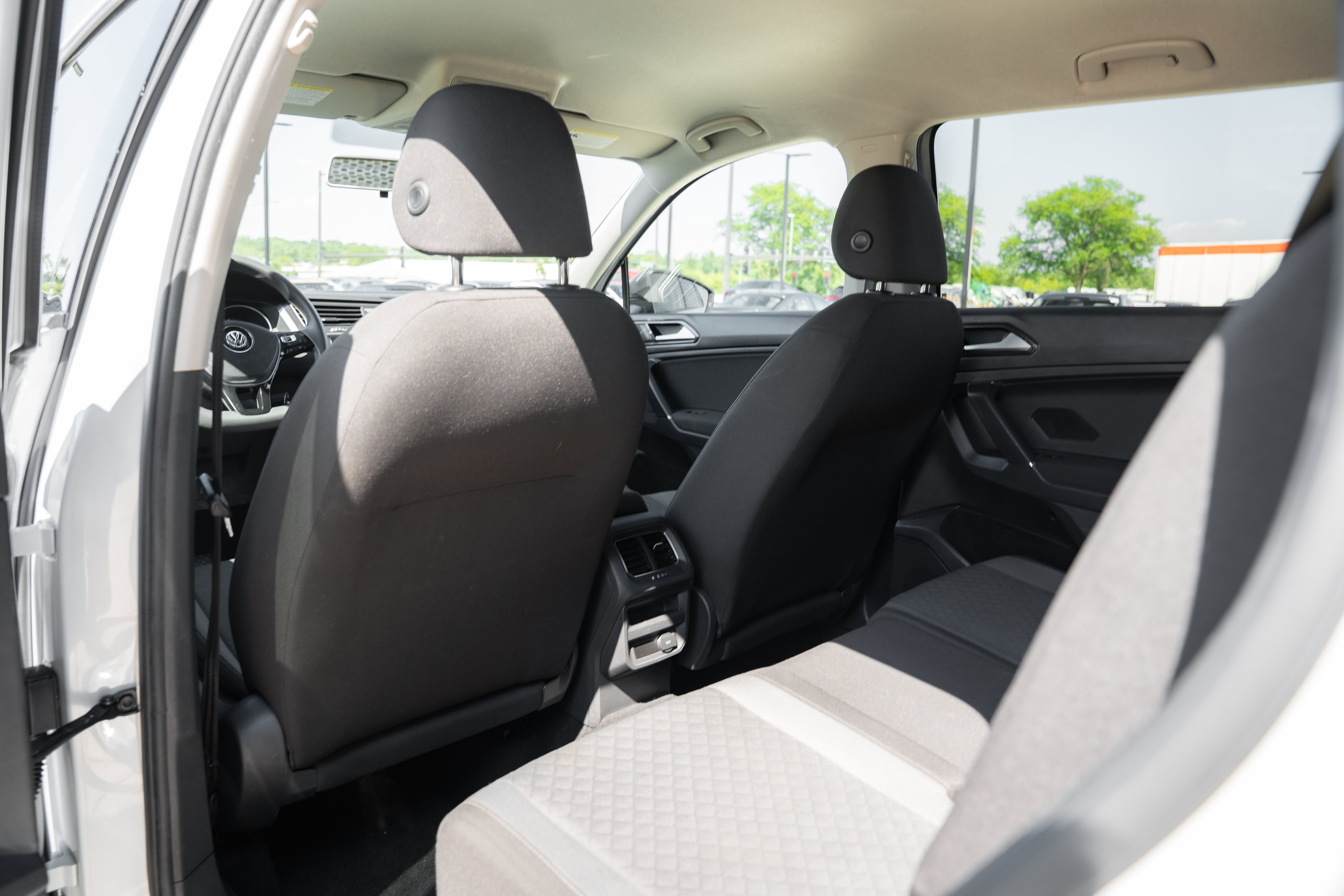 Used 2018 Volkswagen Tiguan S AWD/4WD image 22