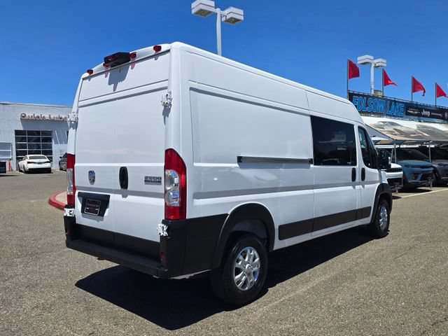 Used 2025 RAM ProMaster 2500 w/ Crew Van Package FWD image 4