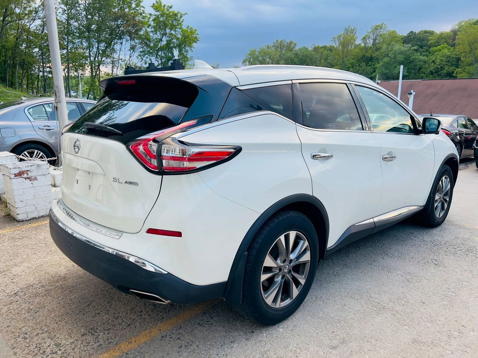 Used 2017 Nissan Murano SL w/ SL Technology Package AWD/4WD image 4