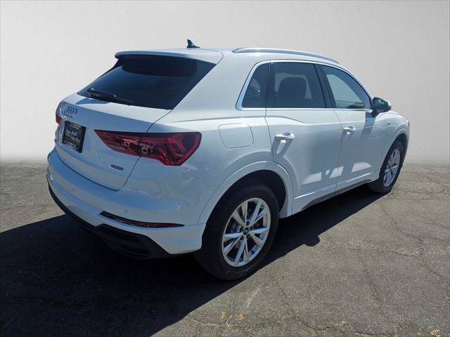 Used 2024 Audi Q3 2.0T Premium AWD/4WD image 3
