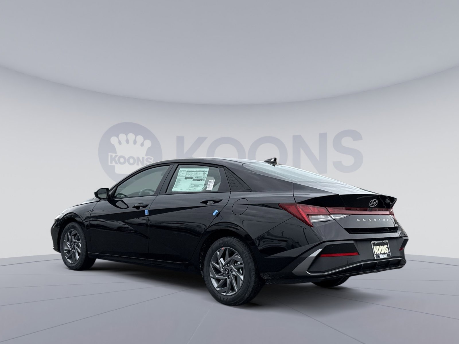 New 2026 Hyundai Elantra Blue image 4