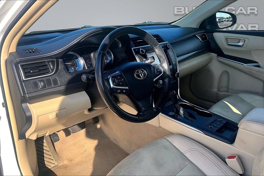 Used 2015 Toyota Camry XLE w/ Moonroof Package FWD image 14