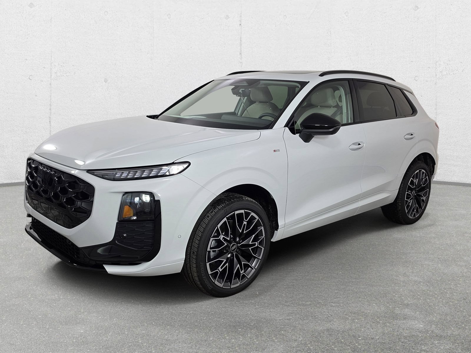 New 2026 Audi Q3 quattro 2.0T AWD/4WD image 3