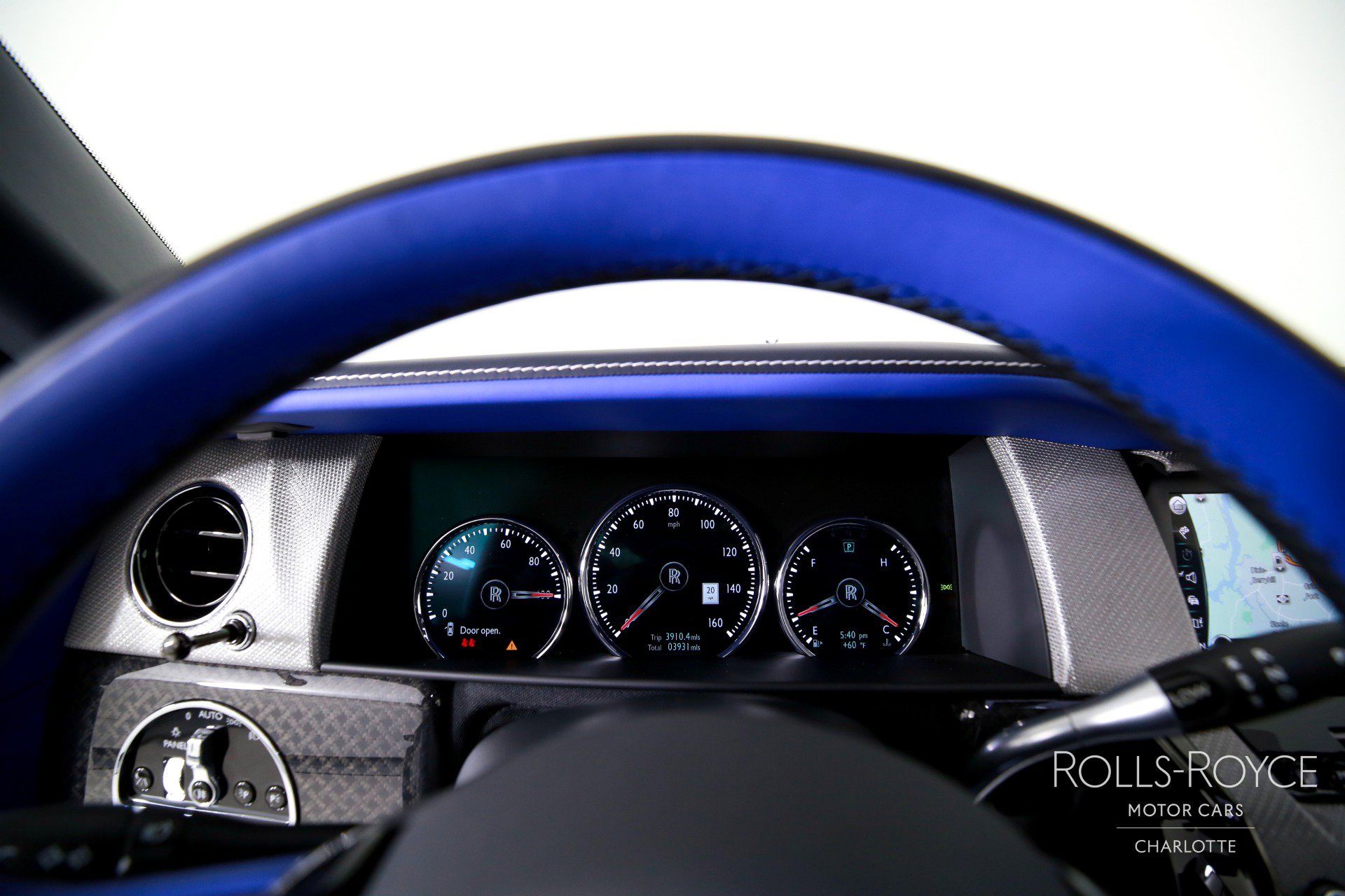 Used 2023 Rolls-Royce Cullinan Black Badge w/ Driver's Package image 14