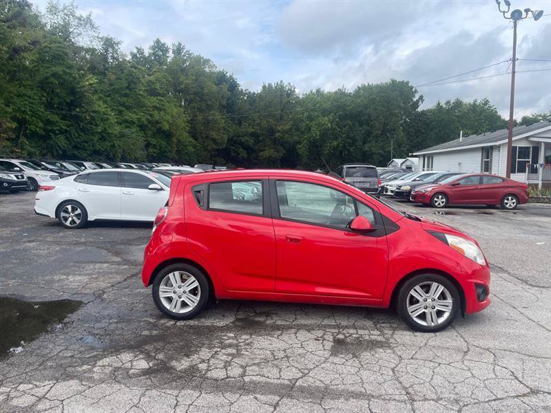 Used 2015 Chevrolet Spark LT FWD image 4