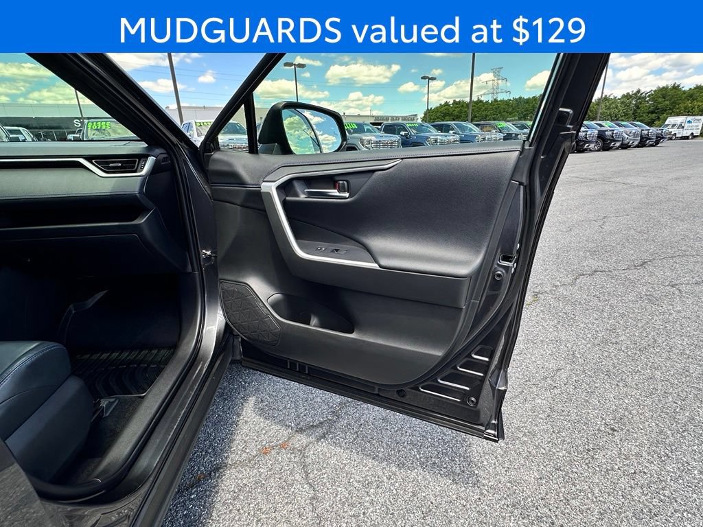 Used 2020 Toyota RAV4 XSE w/ All Weather Liner Package AWD/4WD image 15