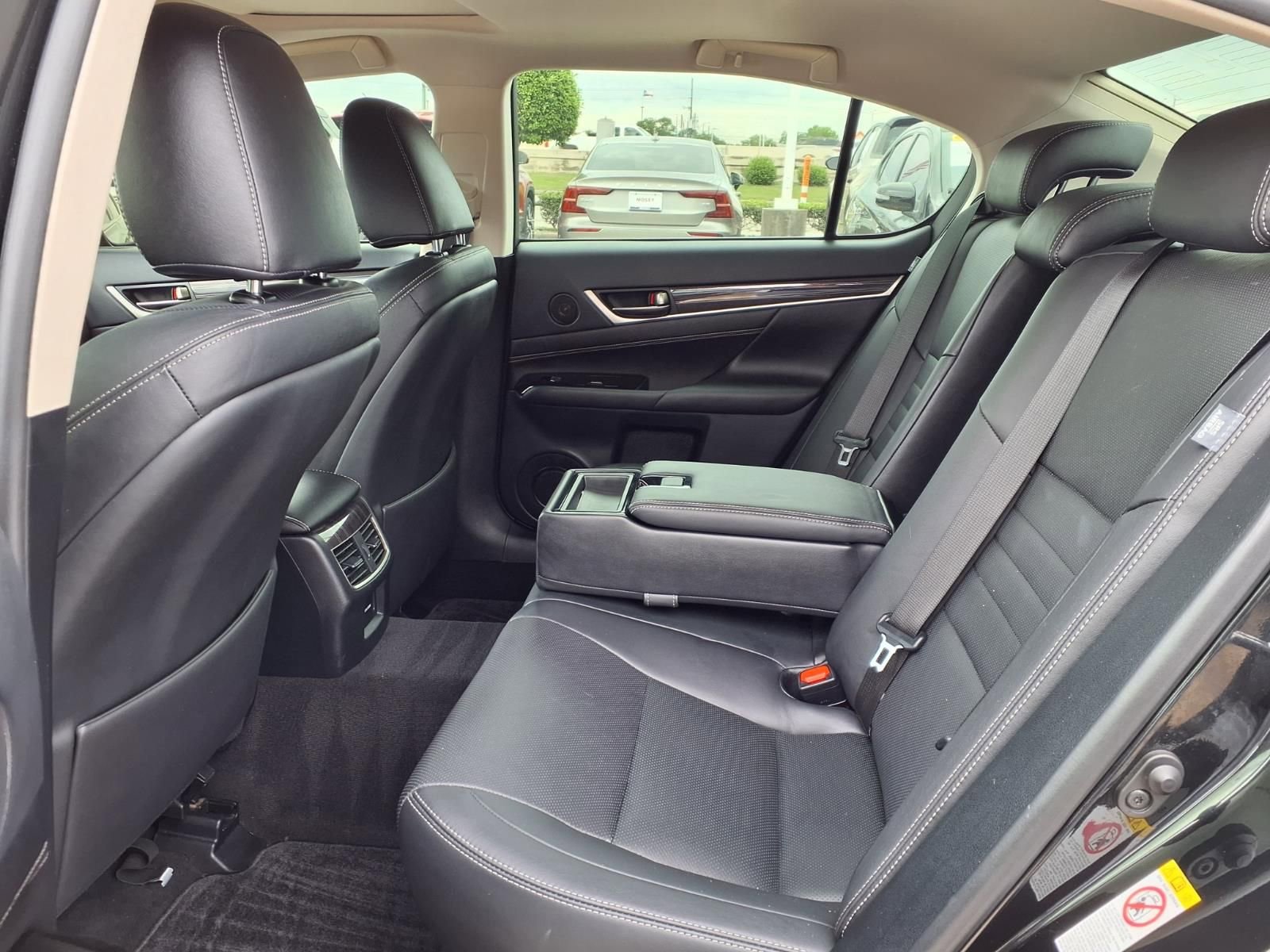 Used 2017 Lexus GS 350 w/ Preferred Accessory Package RWD image 11