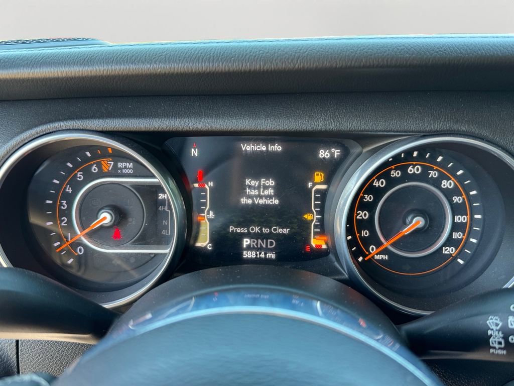 Used 2018 Jeep Wrangler Unlimited Sahara image 29