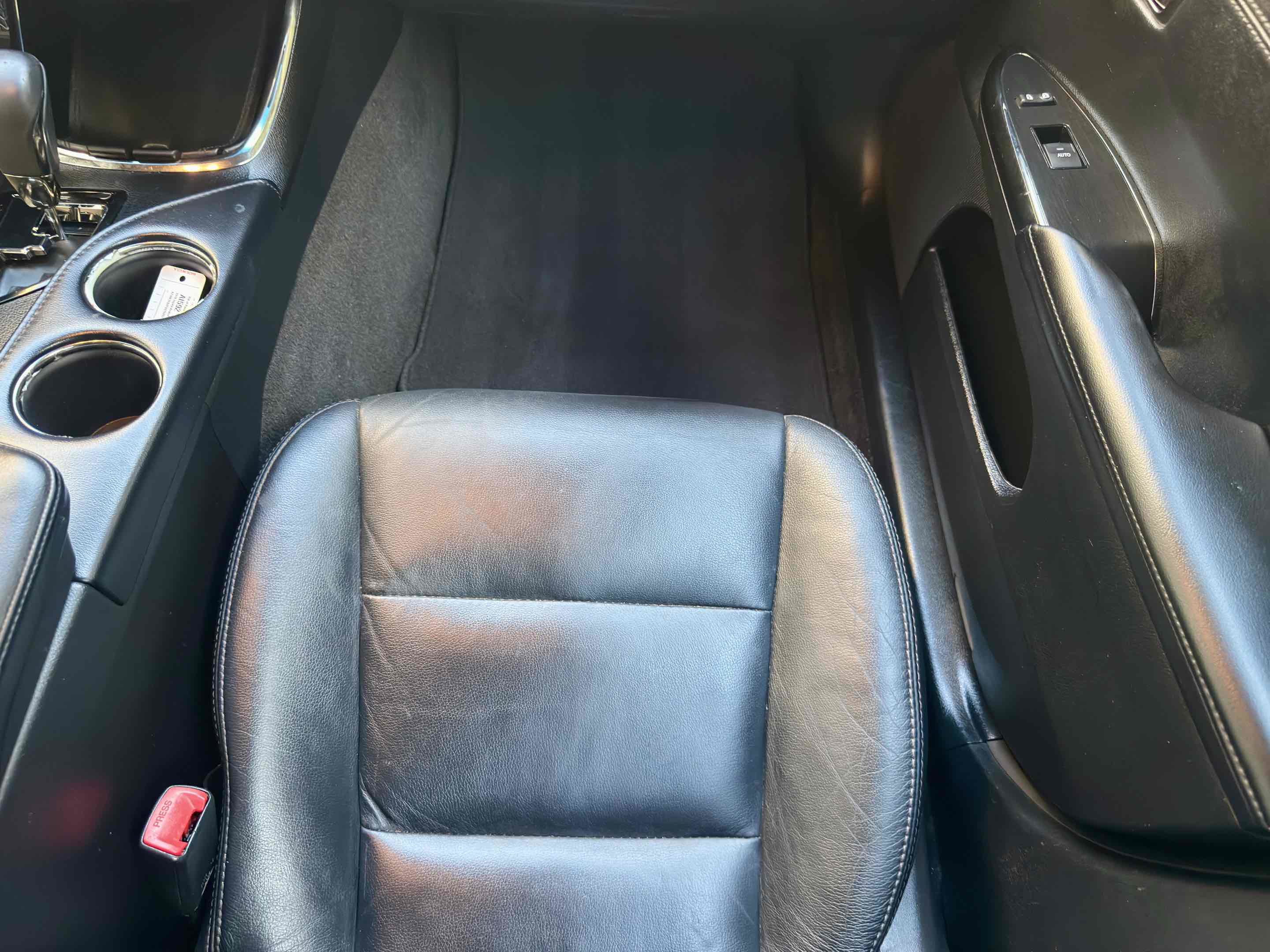 Used 2014 Toyota Avalon XLE Touring image 28