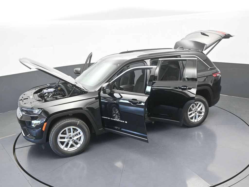 New 2026 Jeep Grand Cherokee Laredo X AWD/4WD image 58